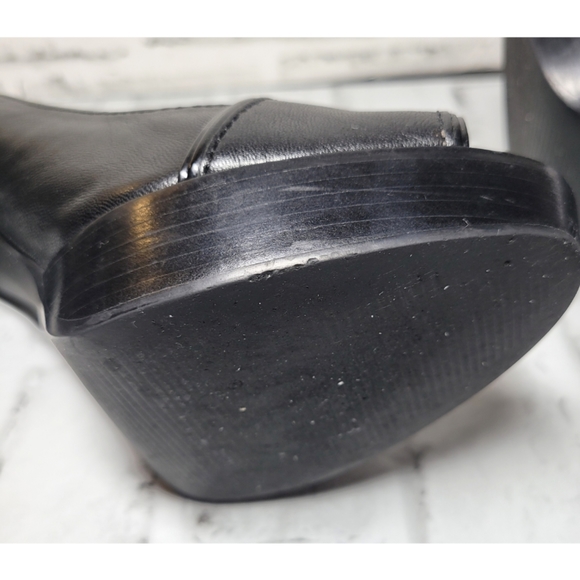 Michael Kors Women Black Peep Toe Heels Size 10M Gold Plaque Logo Label Platform - Picture 11 of 11